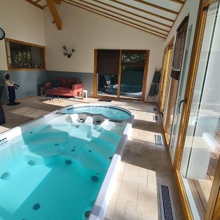 Chambre D'Hotes Au Chant Du Chardonneret Bed & Breakfast La Chapelle-Largeau Luaran gambar